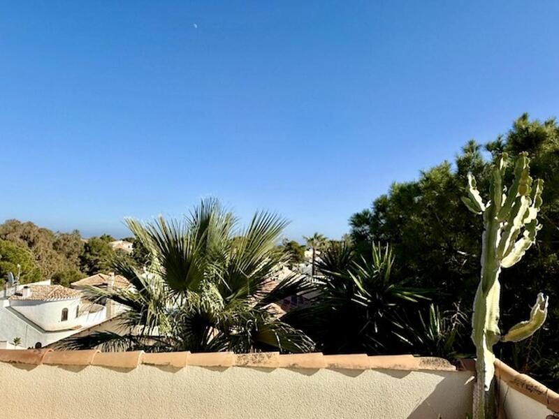 Villa zu verkaufen in La Zenia, Alicante