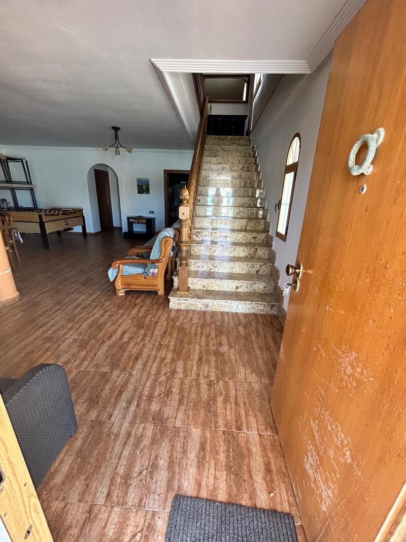 4 sovrum Villa till salu