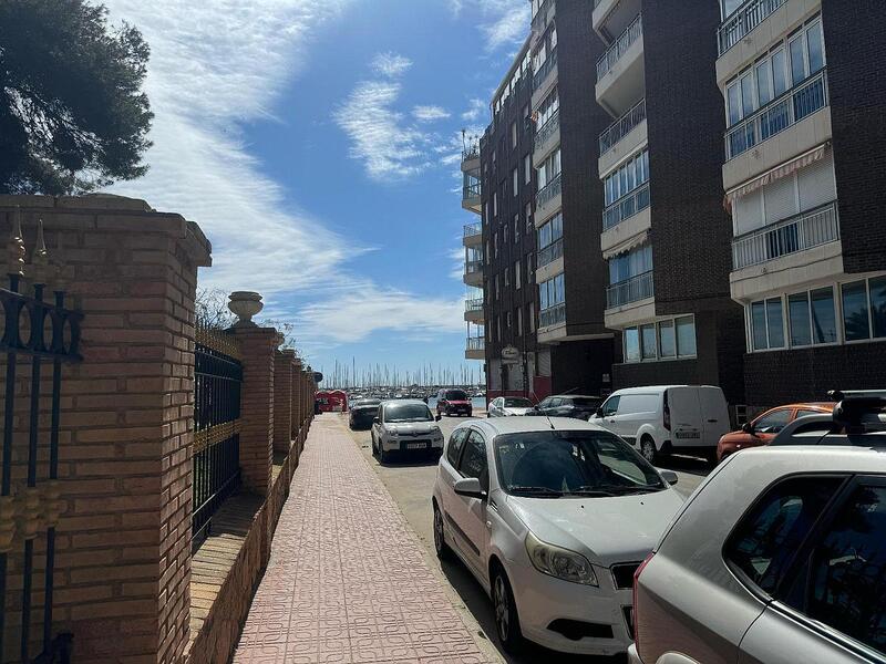 3 спальная комната квартира продается
