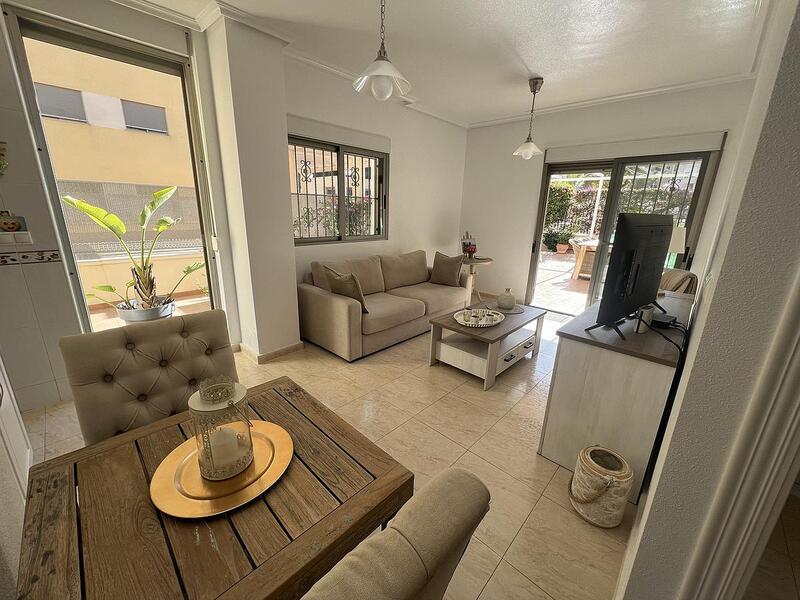 2 slaapkamer Appartement Te koop