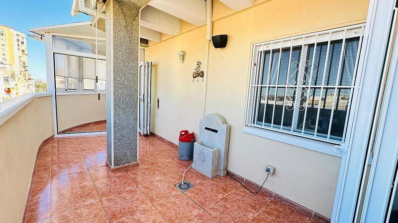 3 bedroom Apartment for sale