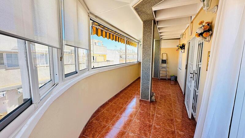 3 bedroom Apartment for sale