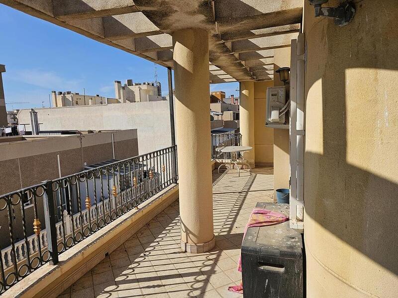 Leilighet til salgs i Torrevieja, Alicante