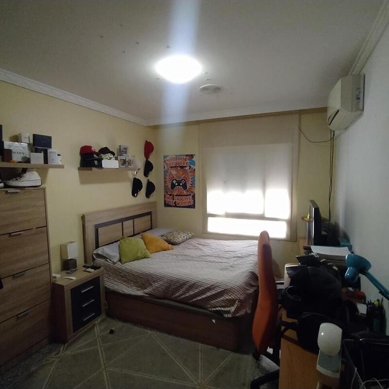 4 Schlafzimmer Appartement zu verkaufen
