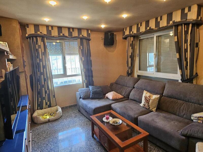 4 Schlafzimmer Appartement zu verkaufen