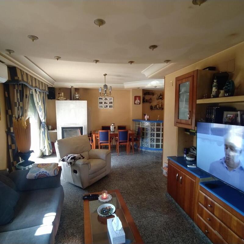 4 Schlafzimmer Appartement zu verkaufen
