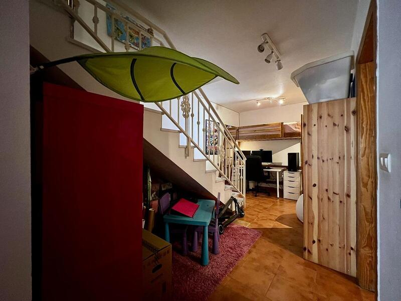 3 slaapkamer Gezinswoning Te koop