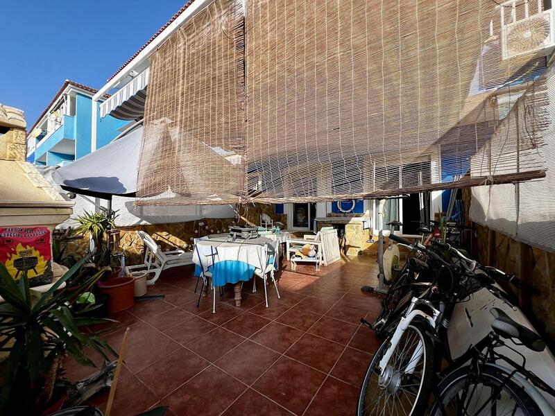 3 slaapkamer Gezinswoning Te koop
