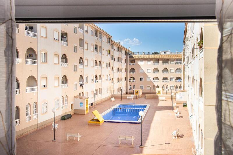 2 slaapkamer Appartement Te koop