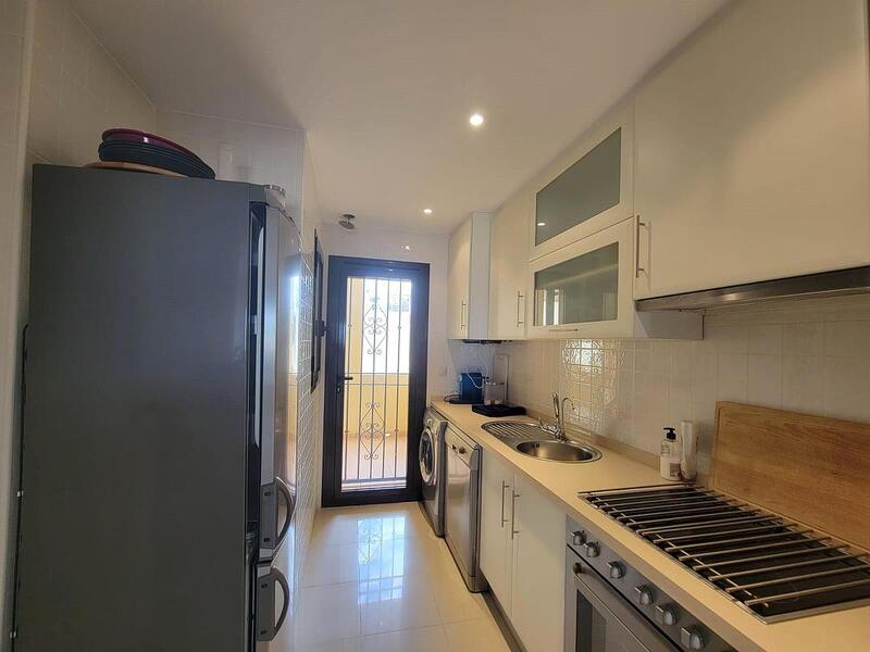 2 slaapkamer Appartement Te koop