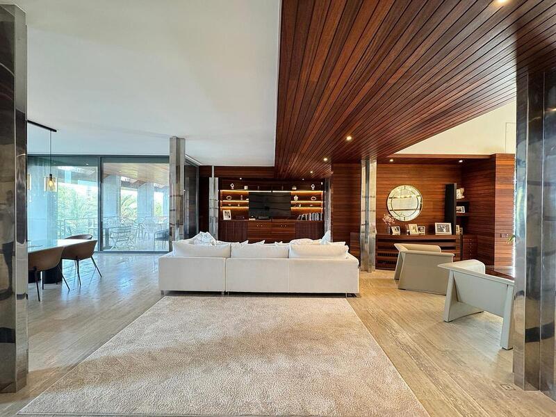 7 Cuarto Villa en venta
