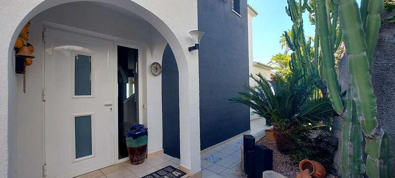 3 bedroom Villa for sale