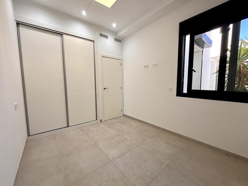 3 Cuarto Adosado en venta