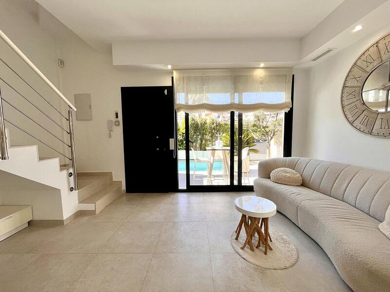 3 Cuarto Adosado en venta