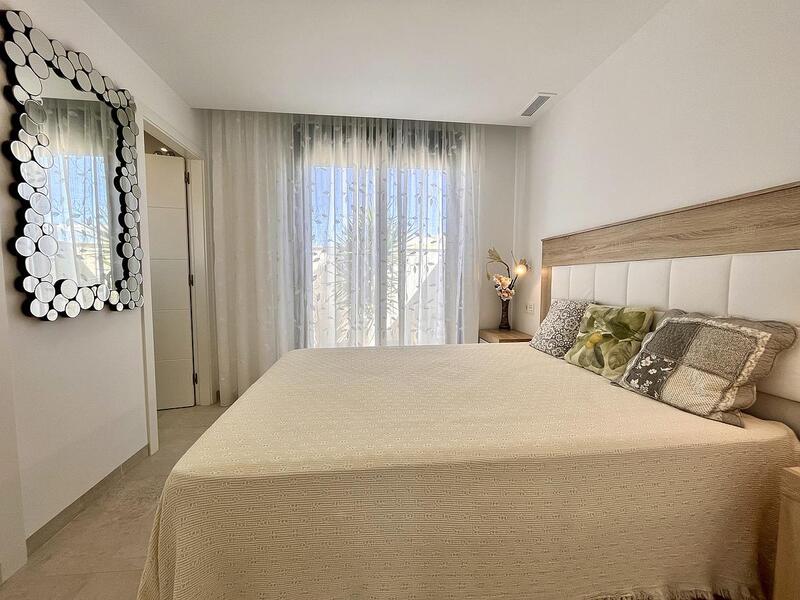 3 Cuarto Adosado en venta