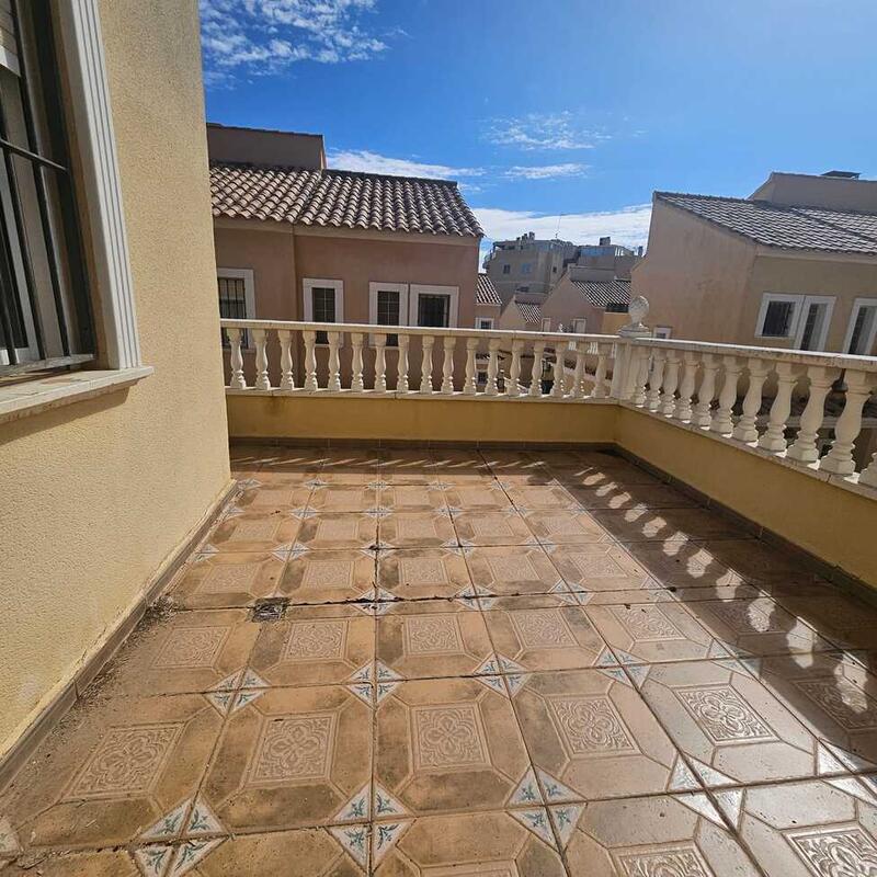 3 Cuarto Villa en venta