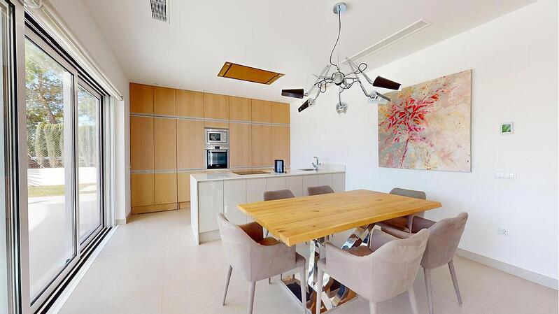4 bedroom Villa for sale