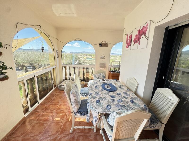 3 Schlafzimmer Landhaus zu verkaufen