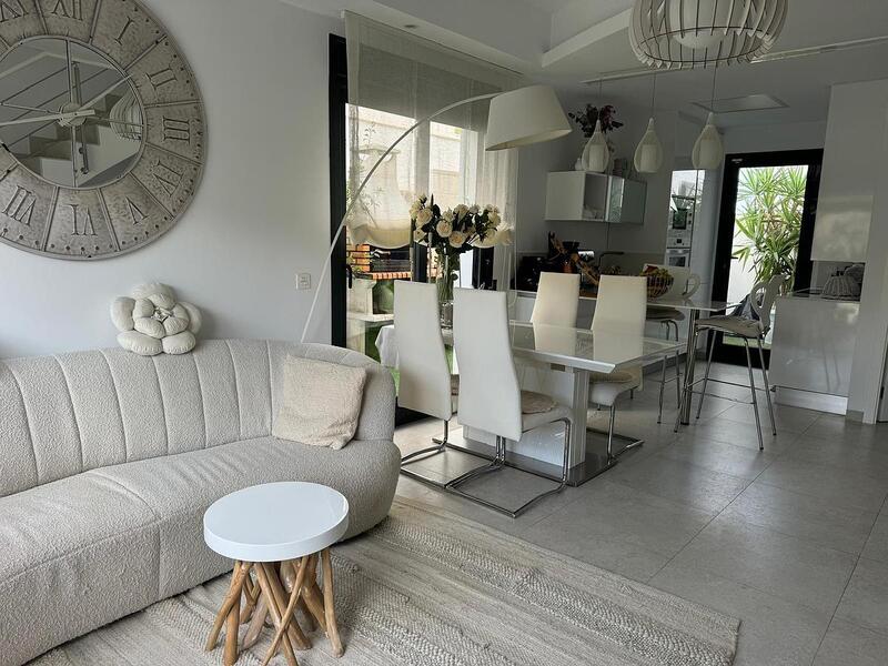 3 Cuarto Casa de Campo en venta