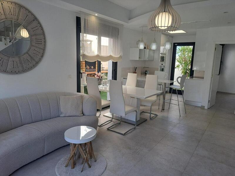 3 Cuarto Casa de Campo en venta