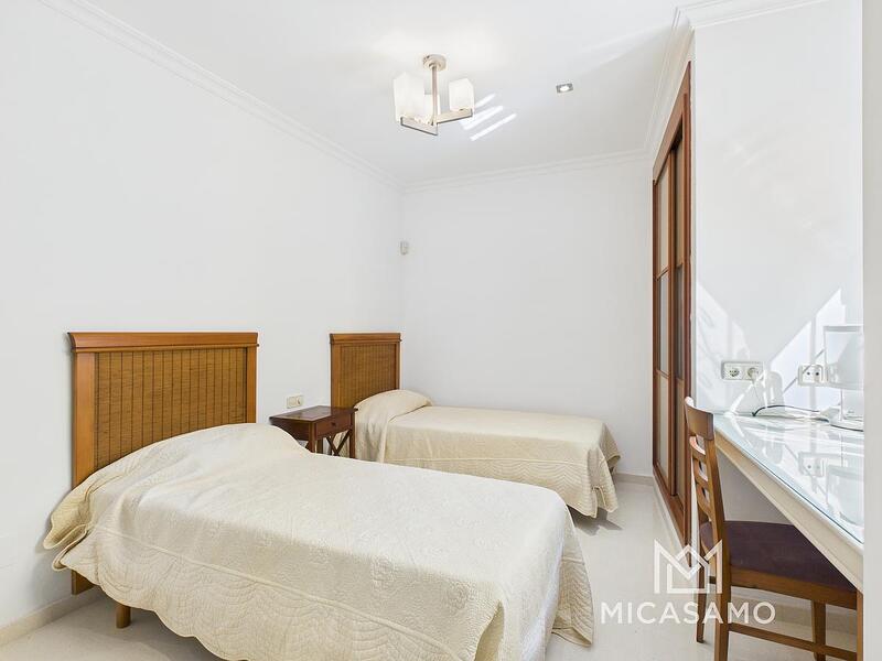 2 slaapkamer Appartement Te koop