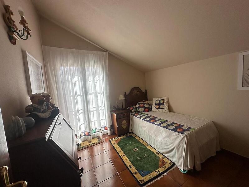 4 Schlafzimmer Villa zu verkaufen