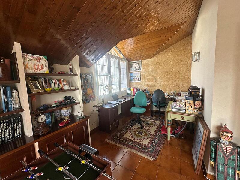 4 Schlafzimmer Villa zu verkaufen