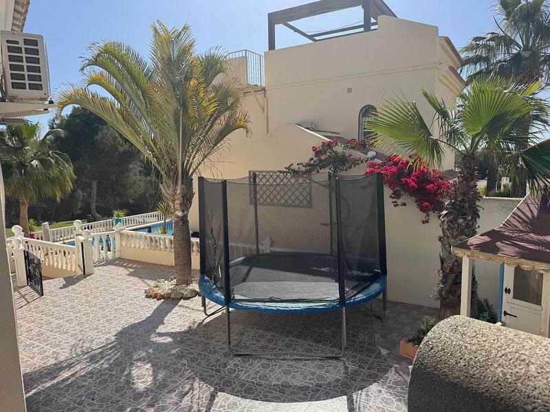 5 chambre Villa à vendre