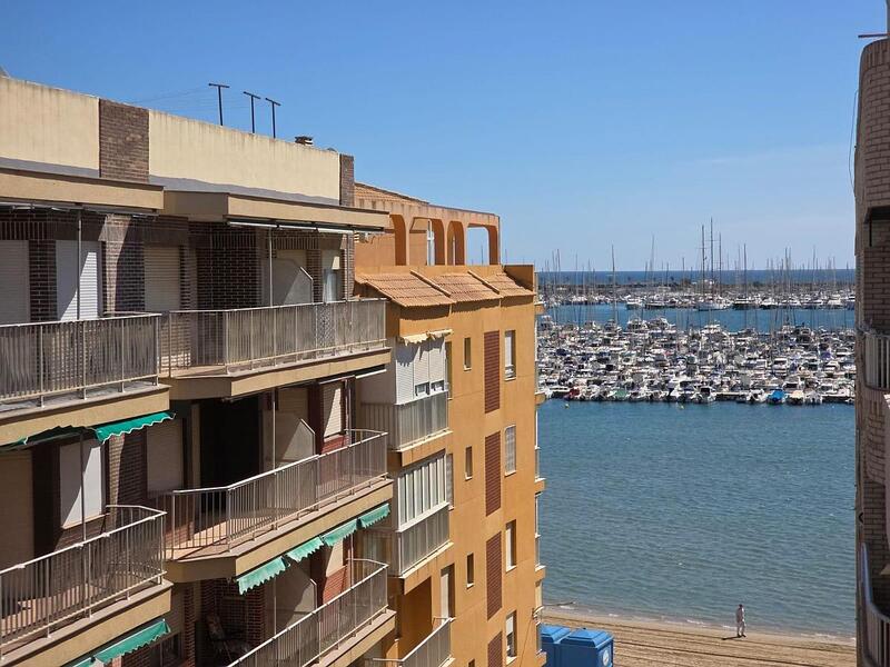 Leilighet til salgs i Torrevieja, Alicante