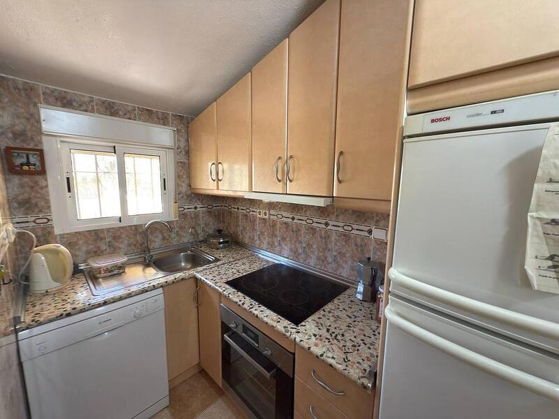 2 bedroom Townhouse for sale