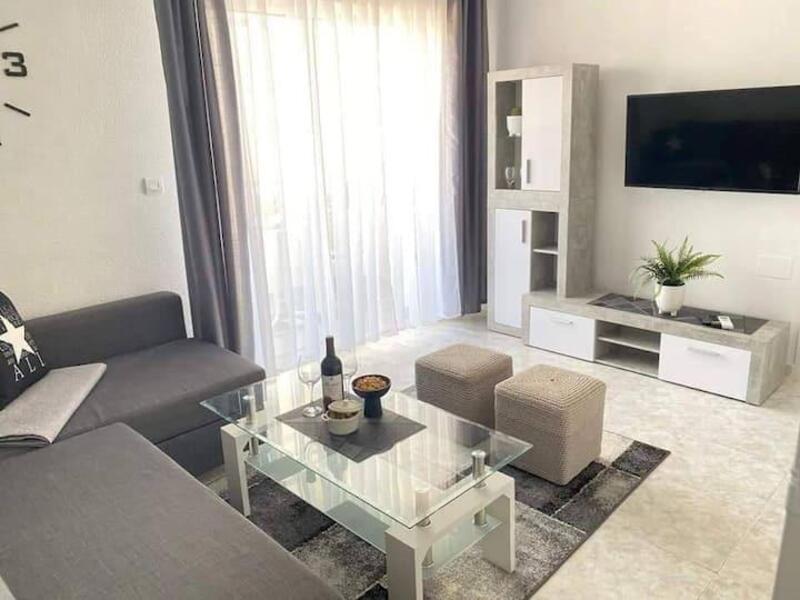 Apartment for sale in Torrevieja, Alicante