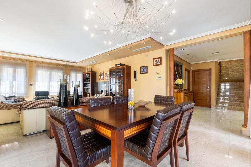 3 bedroom Villa for sale