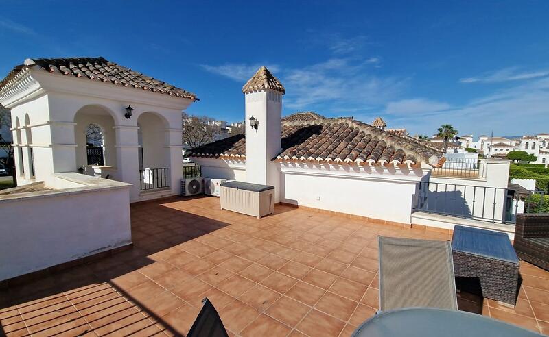 2 Cuarto Villa en venta