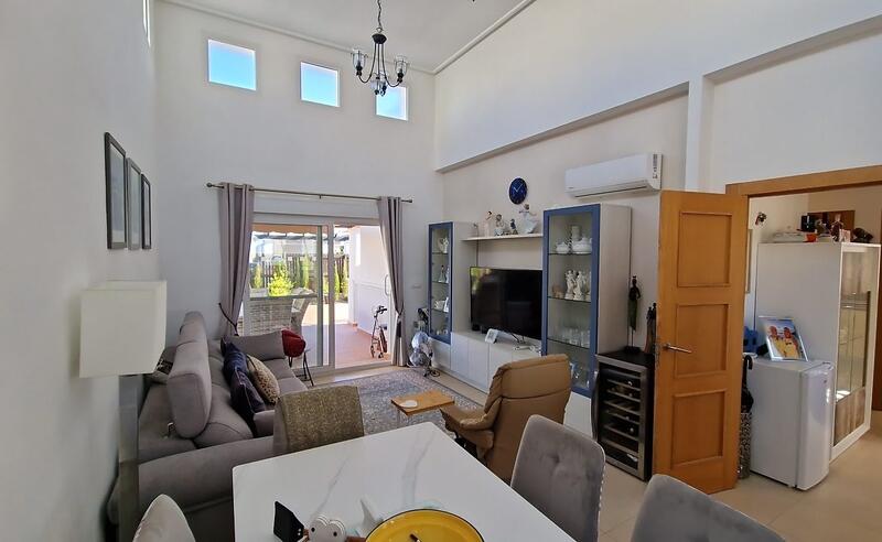 2 Cuarto Villa en venta