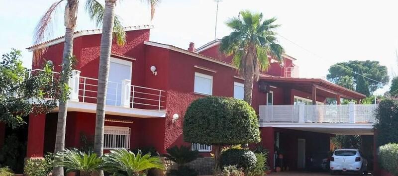 Villa for sale in Denia, Alicante