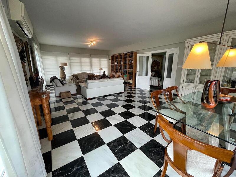 6 Schlafzimmer Villa zu verkaufen