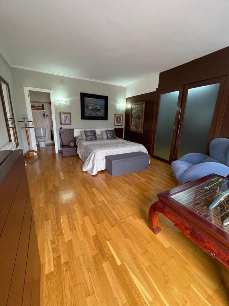6 Schlafzimmer Villa zu verkaufen