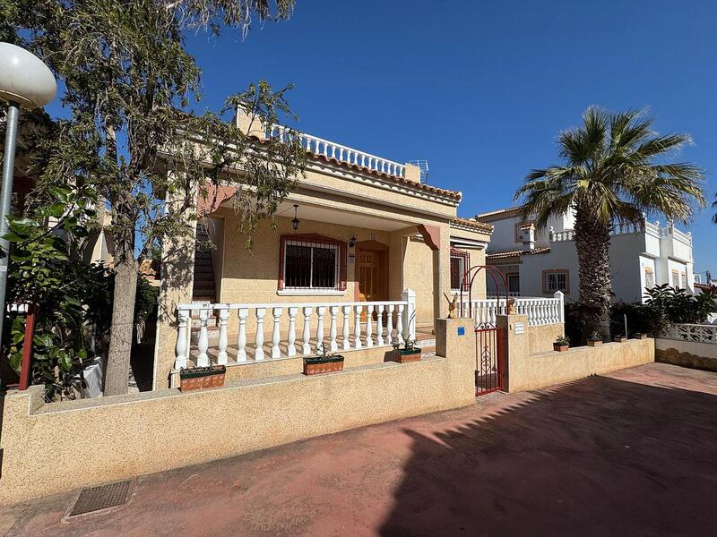 3 bedroom Villa for sale