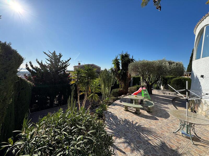 5 bedroom Villa for sale