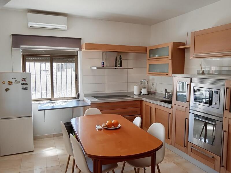 2 Cuarto Casa de Campo en venta