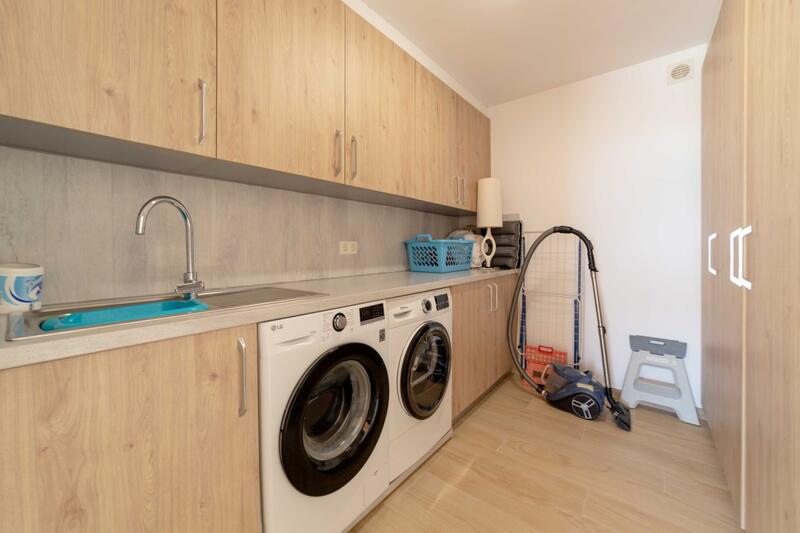 4 Cuarto Villa en venta