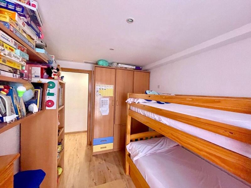 3 bedroom Apartment for sale