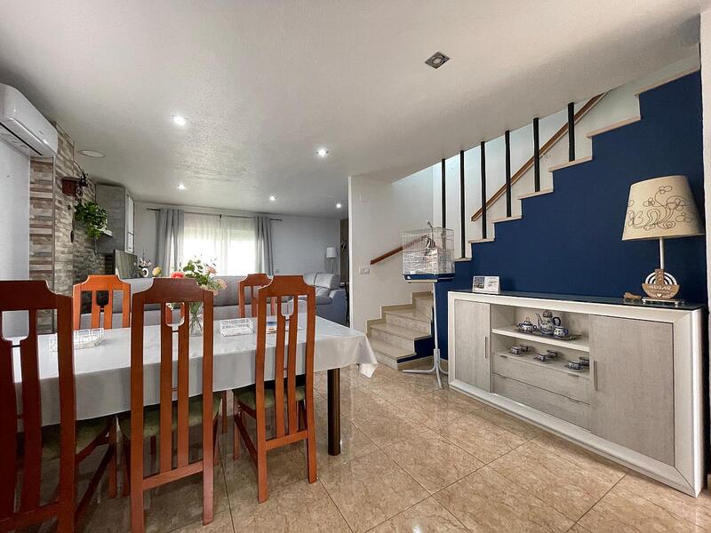 5 Cuarto Adosado en venta