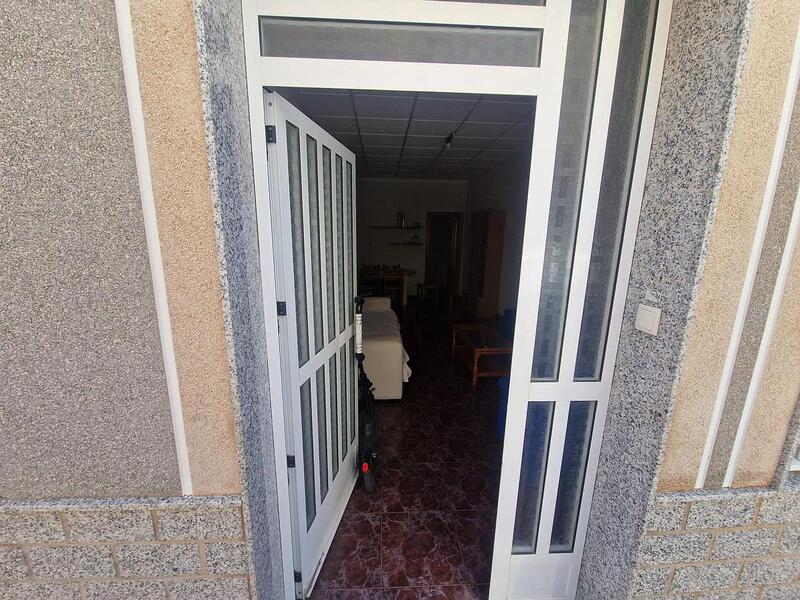 Adosado en venta en Torrevieja, Alicante