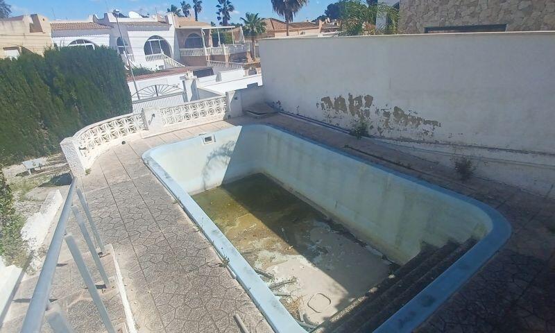 2 bedroom Villa for sale