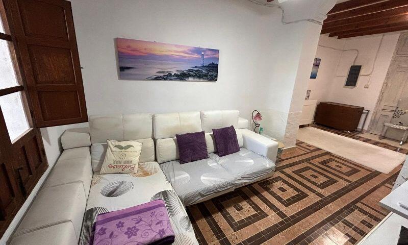 6 bedroom Country House for sale