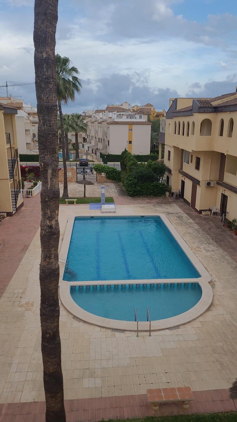 Apartment for sale in Torrevieja, Alicante