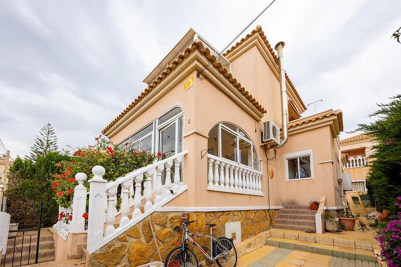 3 bedroom Villa for sale