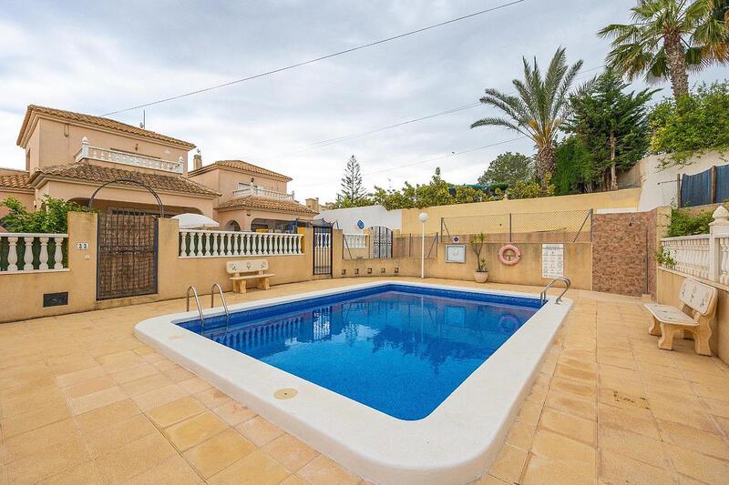 3 bedroom Villa for sale