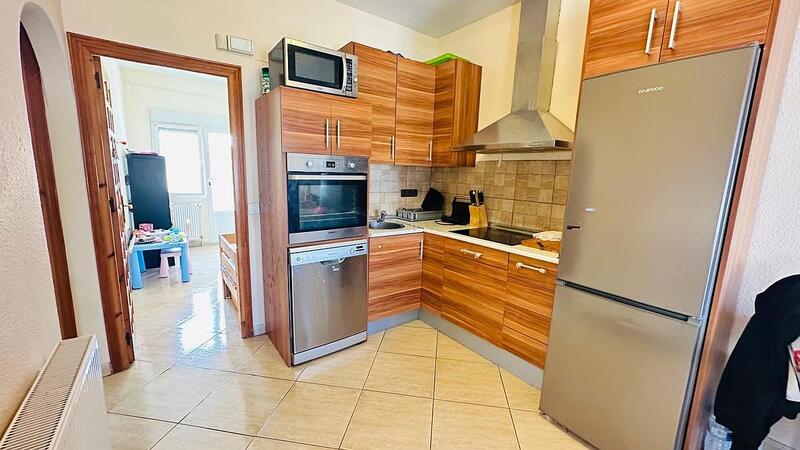2 спальная комната городская тюрьма продается